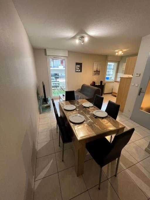Charmant T2 + Parking Et Balcon Appartement Straatsburg Buitenkant foto
